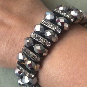 Elastic bracelet